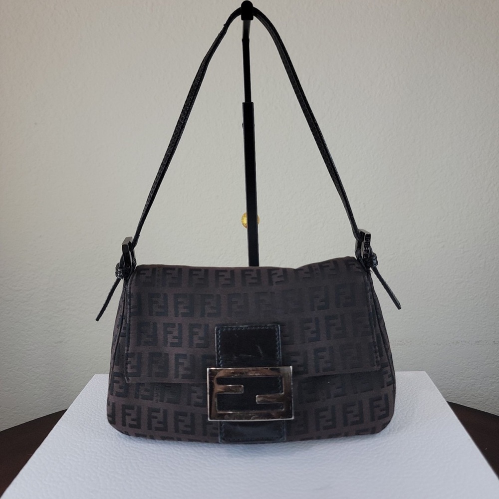 FENDI mini mama baguette